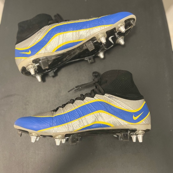 Nike Mercurial Superfly 4 R9 - Picture 3 of 3